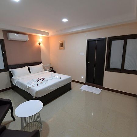 Coastal Grand Hotel Sampath Tiruchirappalli Екстериор снимка