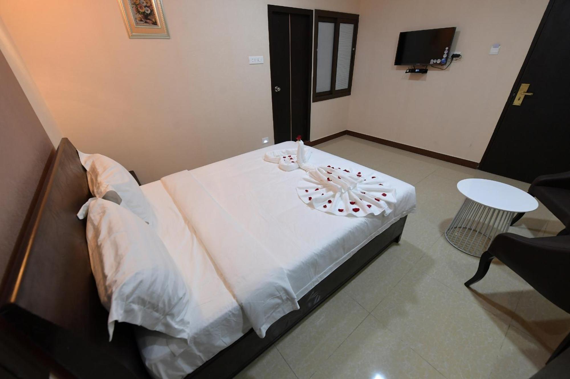 Coastal Grand Hotel Sampath Tiruchirappalli Екстериор снимка
