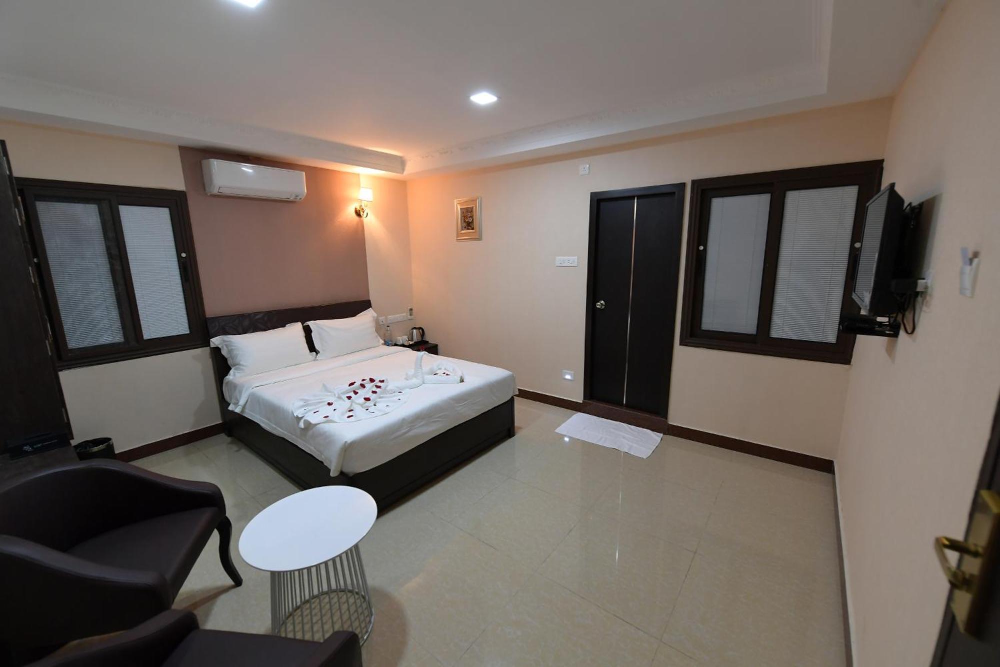 Coastal Grand Hotel Sampath Tiruchirappalli Екстериор снимка